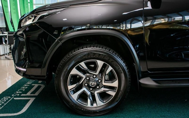 imagem-https://www.socarrao.com.br/sc-vehicle-images-prod/3441462/1788278982136-8416805_7_B_a6363be707.jpeg