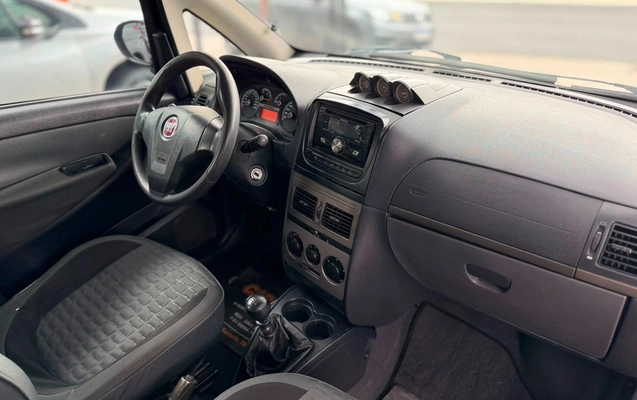 imagem-https://www.socarrao.com.br/sc-vehicle-images-prod/3441602/1787693653585-V2hhdHNBcHAgSW1hZ2UgMjAyNi0wOC0yNSBhdCAxNy40Ny40NCAoMSkuanBlZw.jpeg