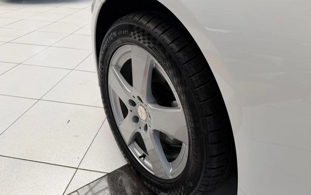 imagem-https://www.socarrao.com.br/sc-vehicle-images-prod/3441637/1789065644531-8410205_14_B_25b7ff5622.jpeg