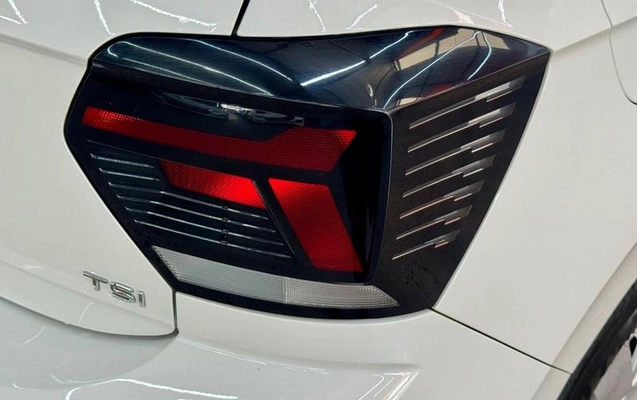 imagem-https://www.socarrao.com.br/sc-vehicle-images-prod/3441873/1787750179116-8401119_5_B_48081a5edc.jpeg