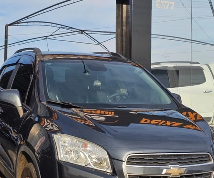 Chevrolet Tracker 2014 Preto — foto 1 de 3