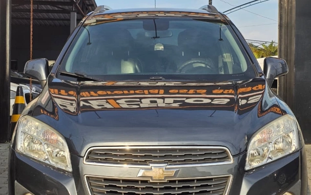 imagem-https://www.socarrao.com.br/sc-vehicle-images-prod/3442217/1787695762896-Y2IwNjhiOGEtZWIxMS00MzUzLTgwYjYtNTIzOWIyM2IwNmI4LmpwZw.jpg