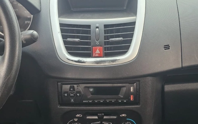 imagem-https://www.socarrao.com.br/sc-vehicle-images-prod/3442620/1787697720834-NTdlNGE1NWMtYjY3MS00NWMxLTlhNDAtOTYxYmNhM2Y4MzYyLmpwZw.jpg