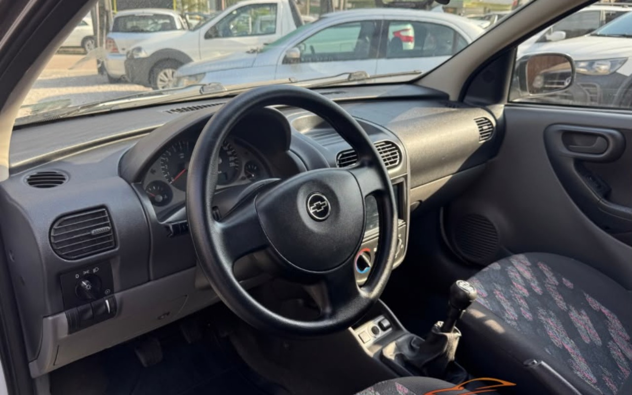 imagem-https://www.socarrao.com.br/sc-vehicle-images-prod/3442963/1787698932939-OS5qcGVn.jpeg
