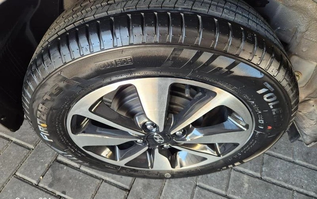 imagem-https://www.socarrao.com.br/sc-vehicle-images-prod/3443196/1787701234445-8386689_9_B_abfe0f8b10.jpeg