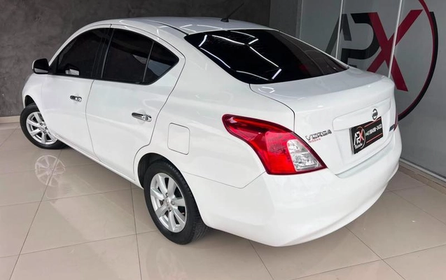 imagem-https://www.socarrao.com.br/sc-vehicle-images-prod/3443917/1787702341762-8315875_8_B_f34aa755c7.jpeg