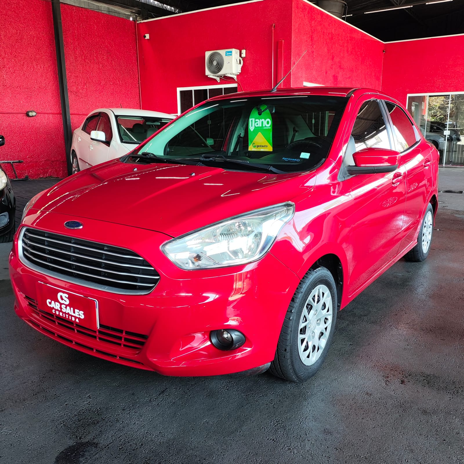 Ford Ka 2016 Vermelho — foto 1 de 3