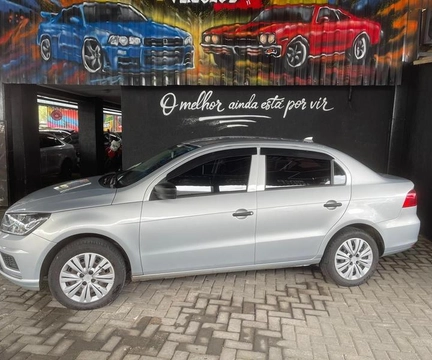 Volkswagen Voyage 1.0 Flex 12V 4p 2023 Prata — foto 1 de 3