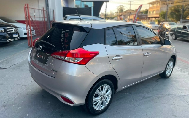 imagem-https://www.socarrao.com.br/sc-vehicle-images-prod/3445925/1787709315377-a8a2b84114794f399eb601da6b83d9f6_1787709279462.jpg