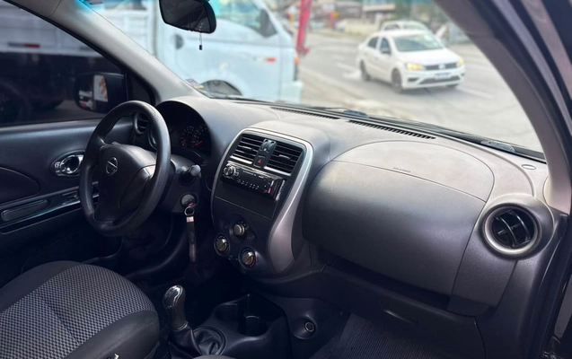 imagem-https://www.socarrao.com.br/sc-vehicle-images-prod/3446226/1787710618474-3243ff900c8e47c2a51be6f809407635_1787710567879.jpg