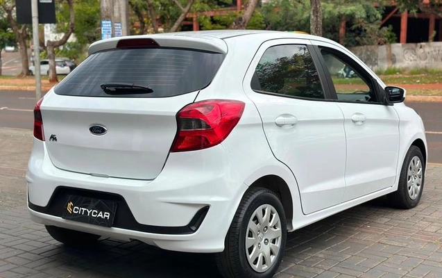 imagem-https://www.socarrao.com.br/sc-vehicle-images-prod/3446227/1788011678024-8339455_17_B_6b5083ca4f.jpeg