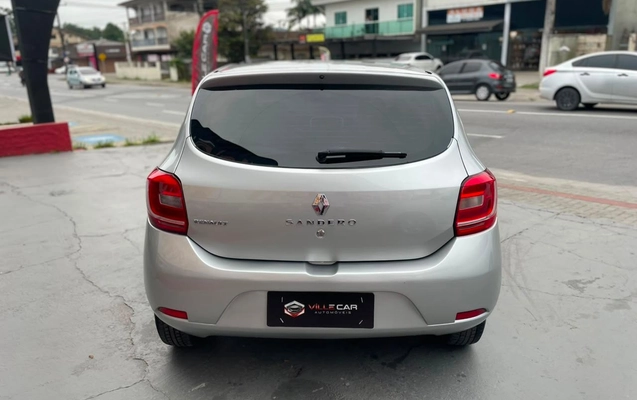 imagem-https://www.socarrao.com.br/sc-vehicle-images-prod/3446228/1787710868420-fcbd6cdf52fc48fe884d9cafe7f1ab12_1787710802322.jpg