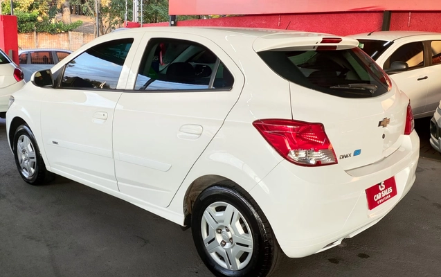 imagem-https://www.socarrao.com.br/sc-vehicle-images-prod/3448/1769987757201-6888854OR_1756597089_99_120.jpg