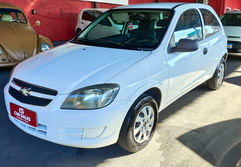 Chevrolet Celta 2014 Branco — foto 1 de 3