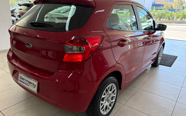imagem-https://www.socarrao.com.br/sc-vehicle-images-prod/3451179/1789068714946-81ed0f6bfc954886be480236acf79df9_1789067263140.jpg