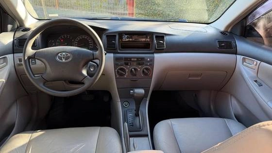 imagem-https://www.socarrao.com.br/sc-vehicle-images-prod/3451243/1787744658993-toyota-corolla-1.8-seg-16v-gasolina-4p-automatico-wmimagem08585941997.jpg