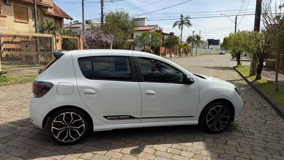imagem-https://www.socarrao.com.br/sc-vehicle-images-prod/3451244/1787744660054-renault-sandero-1.0-12v-sce-flex-gt-line-manual-wmimagem09205599128.jpg