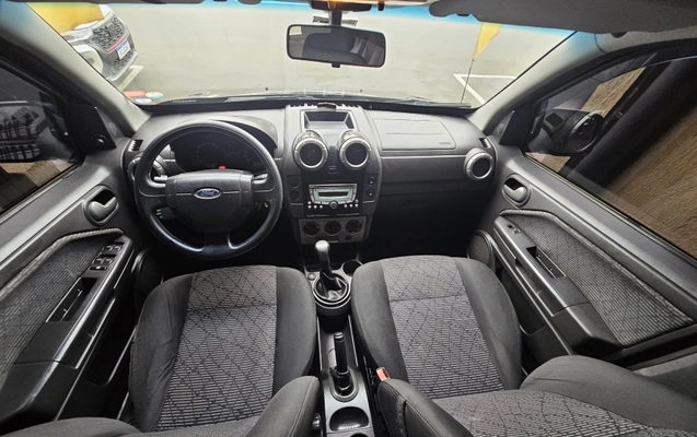 imagem-https://www.socarrao.com.br/sc-vehicle-images-prod/34514/1770389918960-9Ib9EwBsikATVQnAbUZbAD9w2xBX74Fw.jpg