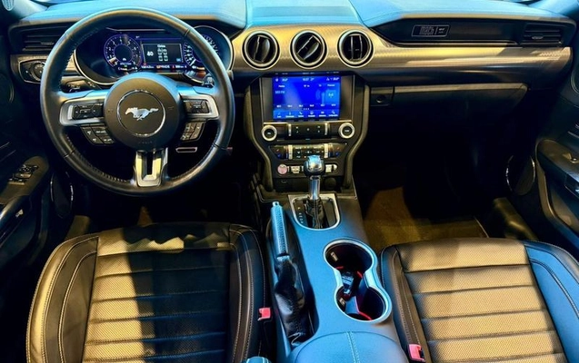 imagem-https://www.socarrao.com.br/sc-vehicle-images-prod/3451699/1787745755529-8417138_10_B_feb4f92bcf.jpeg