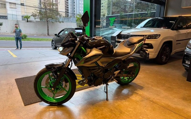 imagem-https://www.socarrao.com.br/sc-vehicle-images-prod/3451851/1790943119986-8417152_6_B_1e6ee7b721.jpeg