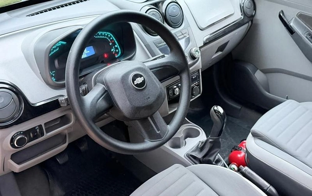 imagem-https://www.socarrao.com.br/sc-vehicle-images-prod/3452484/1787747777664-8406551_0_B_c2caf92701.jpeg