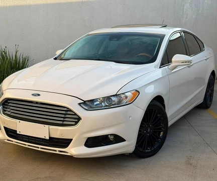 Ford Fusion 2014 Branco — foto 1 de 3
