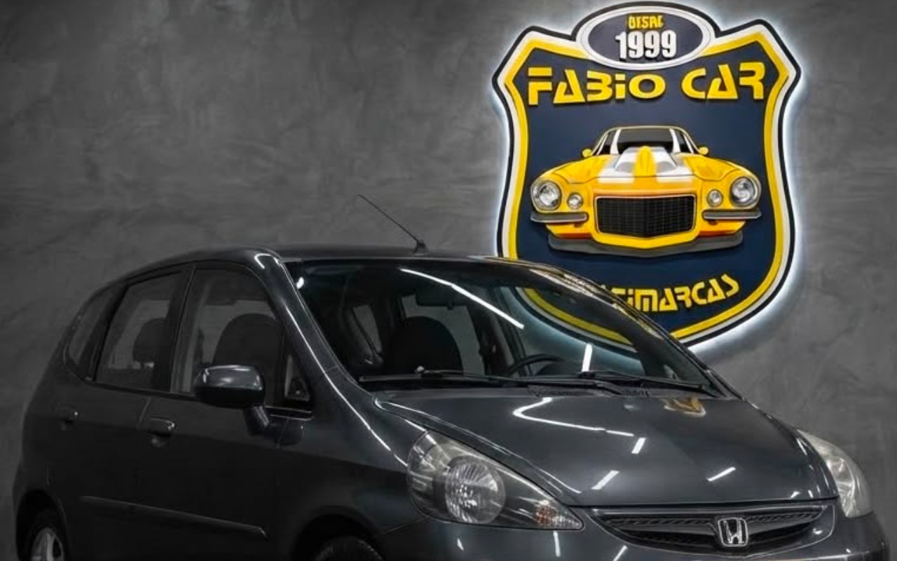 imagem-https://www.socarrao.com.br/sc-vehicle-images-prod/3452498/1787747808103-V2hhdHNBcHAgSW1hZ2UgMjAyNi0wOC0yNSBhdCAxMi40NC41NyAoMSkuanBlZw.jpeg