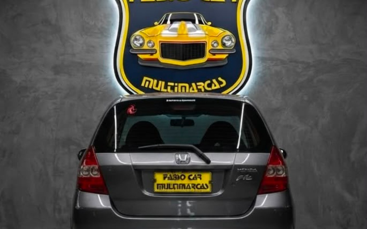 imagem-https://www.socarrao.com.br/sc-vehicle-images-prod/3452498/1787747808448-V2hhdHNBcHAgSW1hZ2UgMjAyNi0wOC0yNSBhdCAxMi40NC41NyAoMikuanBlZw.jpeg