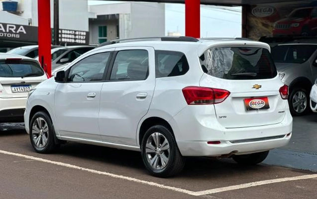 imagem-https://www.socarrao.com.br/sc-vehicle-images-prod/3452524/1787747884473-1787747794746.7.jpg