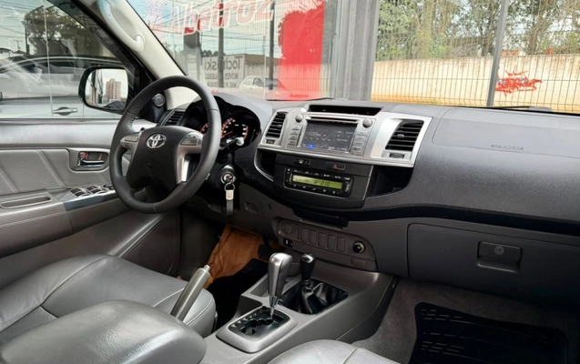 imagem-https://www.socarrao.com.br/sc-vehicle-images-prod/3452601/1787748017546-10_052338.jpg