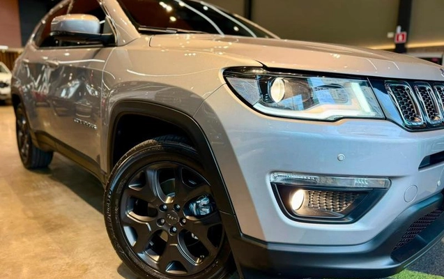 imagem-https://www.socarrao.com.br/sc-vehicle-images-prod/3452664/1788265876806-8417319_0_B_693b78bea3.jpeg