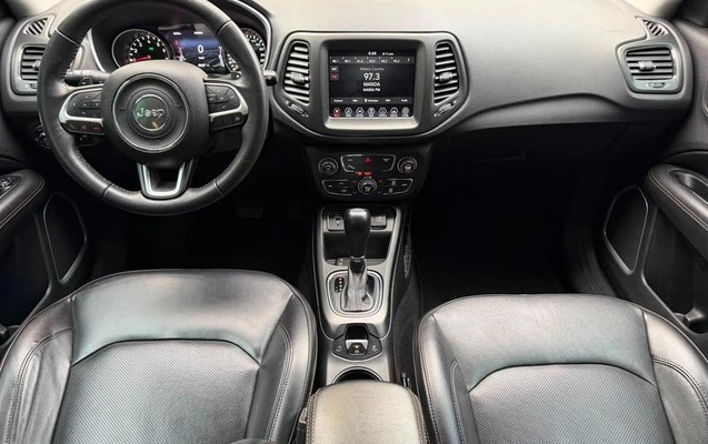 imagem-https://www.socarrao.com.br/sc-vehicle-images-prod/3452664/1788265876814-8417319_15_B_8659231c92.jpeg