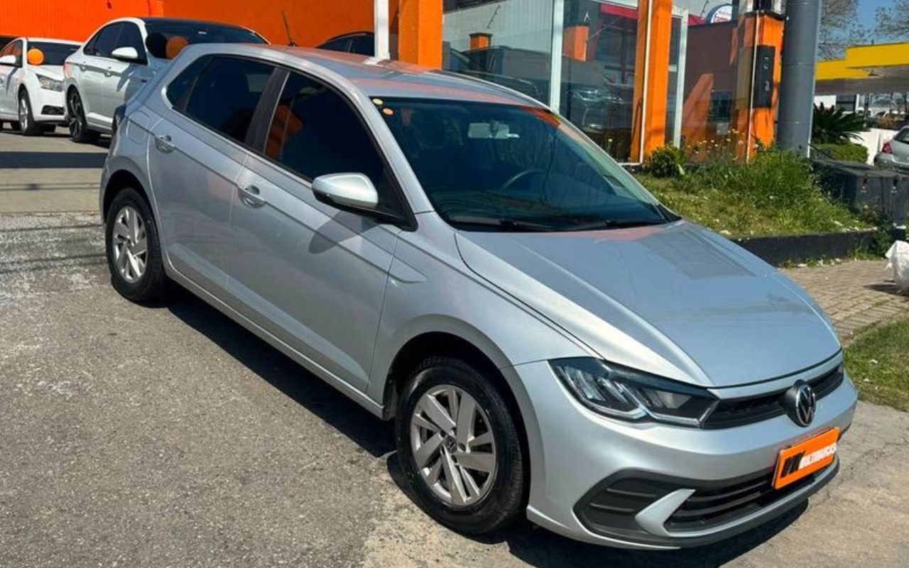 imagem-https://www.socarrao.com.br/sc-vehicle-images-prod/3452771/1787748292817-ODQwMjMzNl8xNV9CXzlhZjQ2OWZhZTkuanBlZw.jpeg