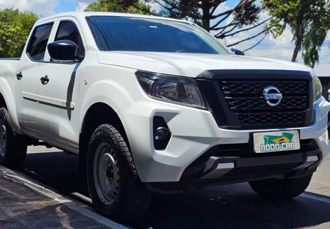 Nissan Frontier 2023 Branco — foto 1 de 3