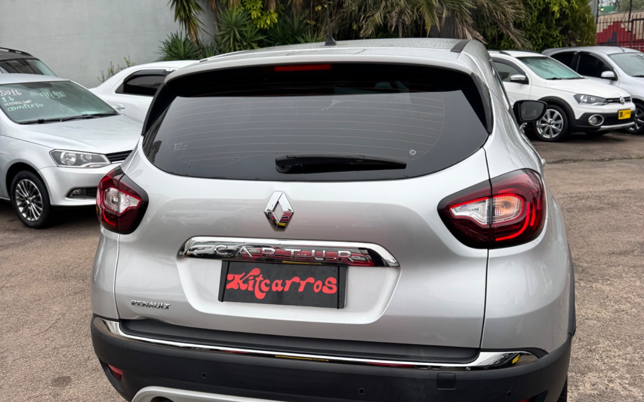 imagem-https://www.socarrao.com.br/sc-vehicle-images-prod/3452881/1787748404362-SU1HXzc3MzUuanBlZw.jpeg