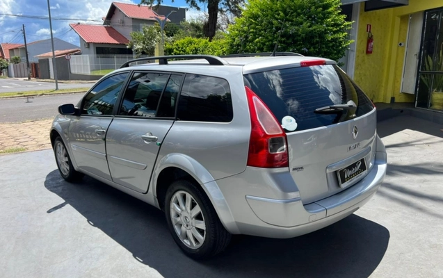imagem-https://www.socarrao.com.br/sc-vehicle-images-prod/34529/1772113417518-B51MBDeg8U608B36kIA7rv1a9fhx47jb.jpg