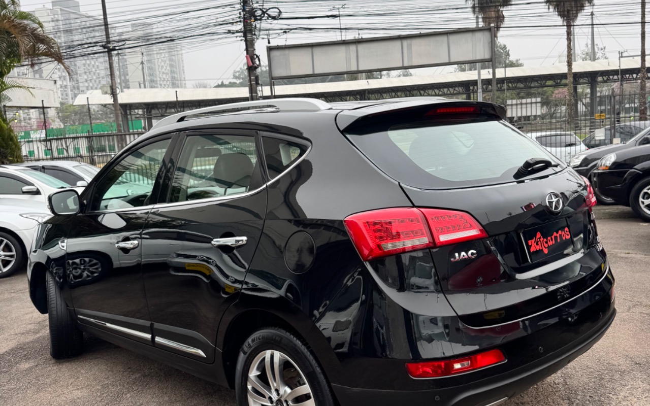 imagem-https://www.socarrao.com.br/sc-vehicle-images-prod/3452969/1787748558418-SU1HXzc3NDguanBlZw.jpeg