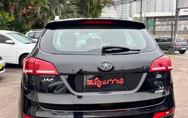 imagem-https://www.socarrao.com.br/sc-vehicle-images-prod/3452969/1787748558656-SU1HXzc3NDkuanBlZw.jpeg