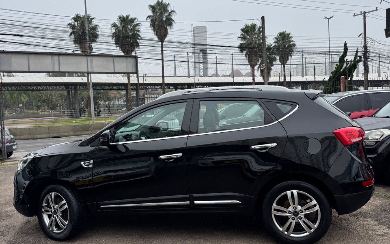 imagem-https://www.socarrao.com.br/sc-vehicle-images-prod/3452969/1787748558889-SU1HXzc3NDcuanBlZw.jpeg