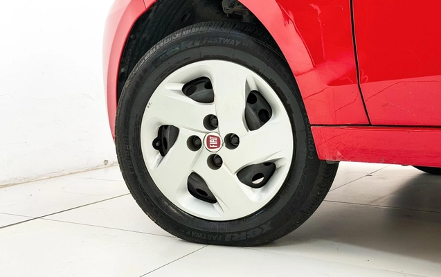imagem-https://www.socarrao.com.br/sc-vehicle-images-prod/3453199/1787749123604-826b9449074641f69e5c494cf898509f_1787749106595.jpg