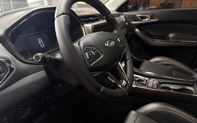 imagem-https://www.socarrao.com.br/sc-vehicle-images-prod/3453295/1789046306938-8415811_13_B_d230af5033.jpeg