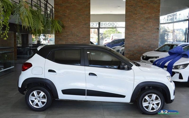 imagem-https://www.socarrao.com.br/sc-vehicle-images-prod/3453313/1787923517126-8417516_6_B_a6bebab29c.jpeg