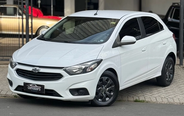 imagem-https://www.socarrao.com.br/sc-vehicle-images-prod/3453347/1787749738468-7_050350.jpg