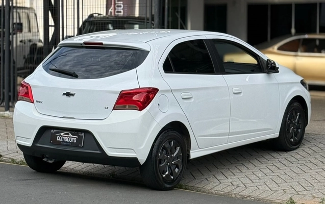 imagem-https://www.socarrao.com.br/sc-vehicle-images-prod/3453347/1787749738469-13_050350.jpg