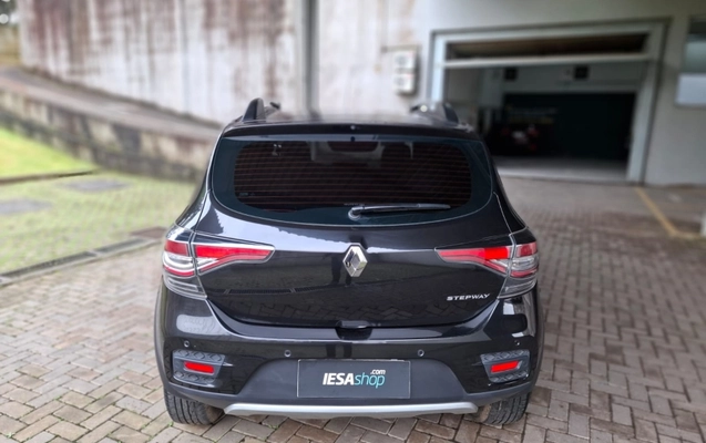 imagem-https://www.socarrao.com.br/sc-vehicle-images-prod/3453348/1787749743660-Xq0twmHyoBBzr9kvnKKvT2aKMpqQbBlA.jpg