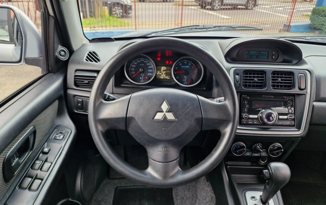 imagem-https://www.socarrao.com.br/sc-vehicle-images-prod/3453558/1787749989683-MLo2Fhs397E7ZQ4iaFzuJ0QO8q4L8OAR.jpg
