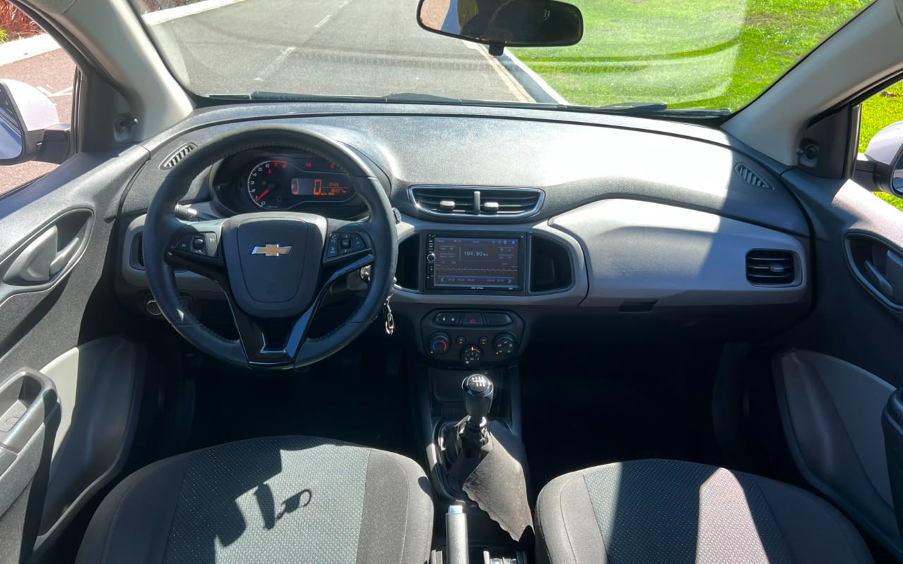 imagem-https://www.socarrao.com.br/sc-vehicle-images-prod/3453678/1787750625377-V2hhdHNBcHAgSW1hZ2UgMjAyNi0wOC0yMiBhdCAxMy4zNC4yOS5qcGVn.jpeg