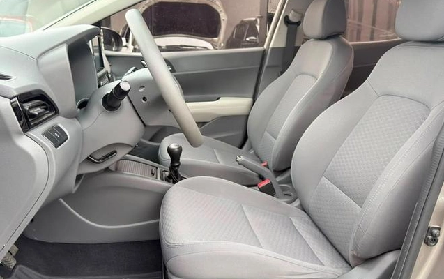 imagem-https://www.socarrao.com.br/sc-vehicle-images-prod/3453785/1789140241503-8414407_5_B_8b392b845a.jpeg