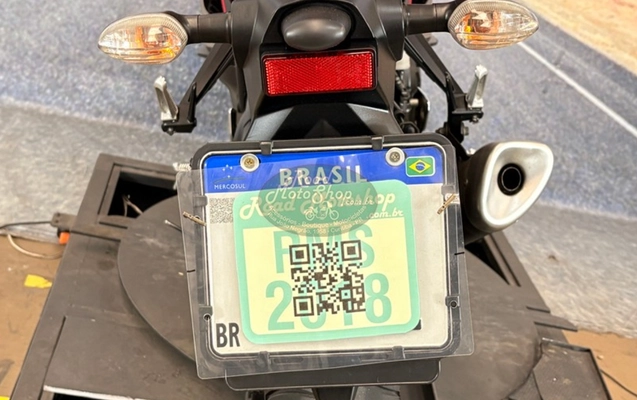 imagem-https://www.socarrao.com.br/sc-vehicle-images-prod/3453991/1787751147022-UjMgVkVSTUVMSEEgXzEwLmpwZw.jpg
