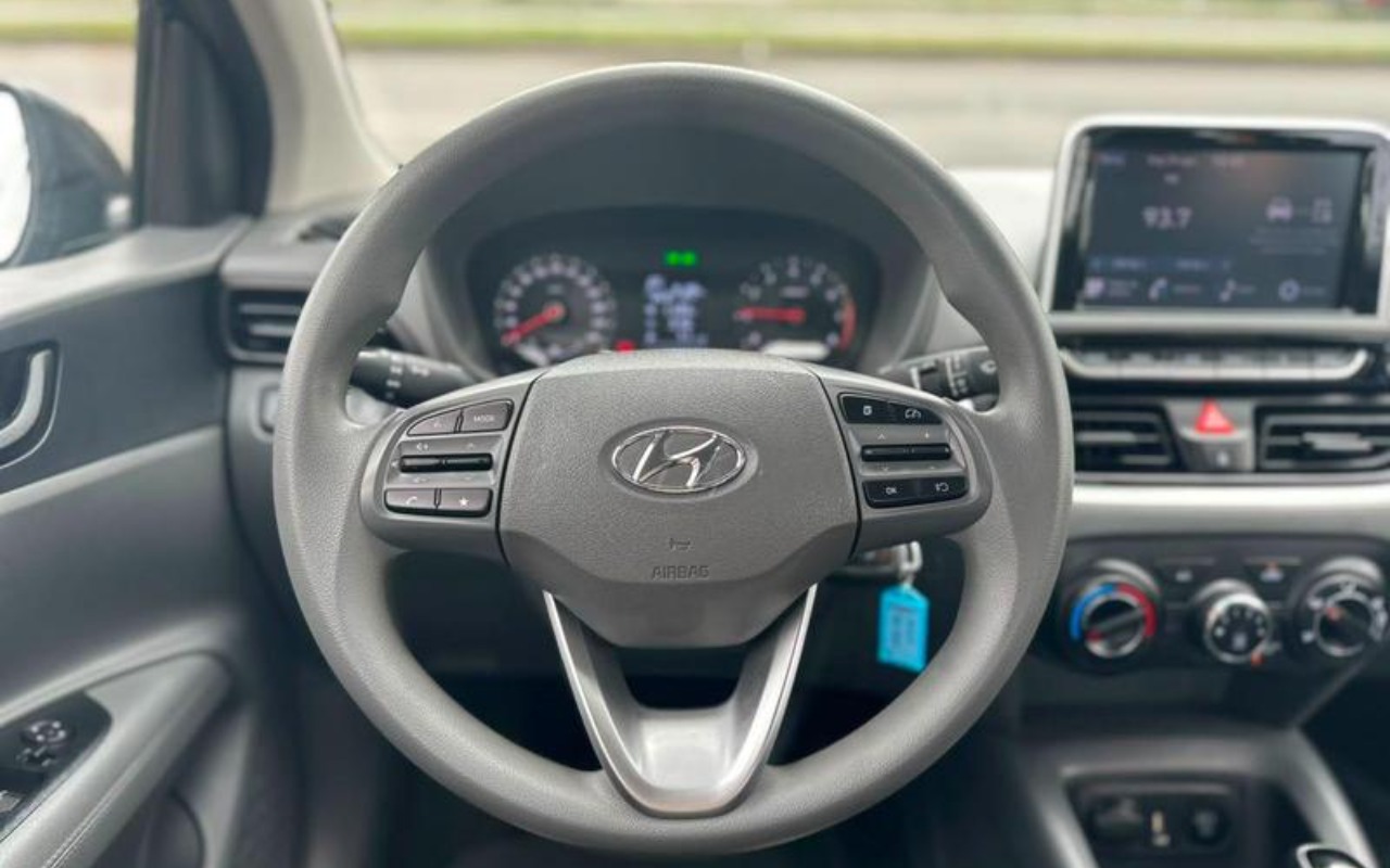 imagem-https://www.socarrao.com.br/sc-vehicle-images-prod/3454011/1787751217132-ODQwMjY2MF8wX0JfNzliMmIzMjQ4ZS5qcGVn.jpeg